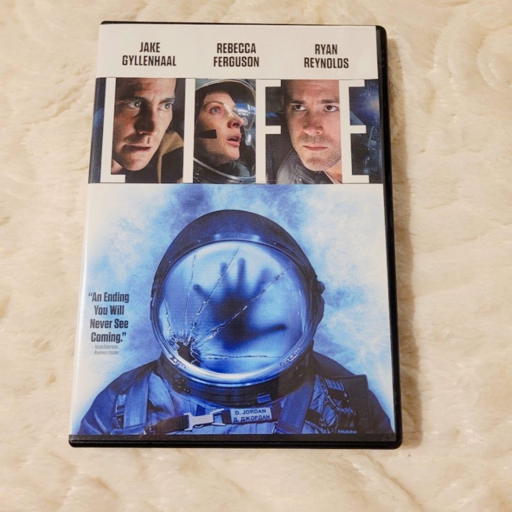 Life DVD Jake Gyllenhaal Ryan Reynolds New without Outer Packaging